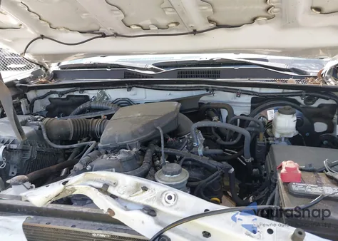 2023 Toyota Tacoma Sr из США, поврежденный, VIN 3TYAX5GN7PT079130